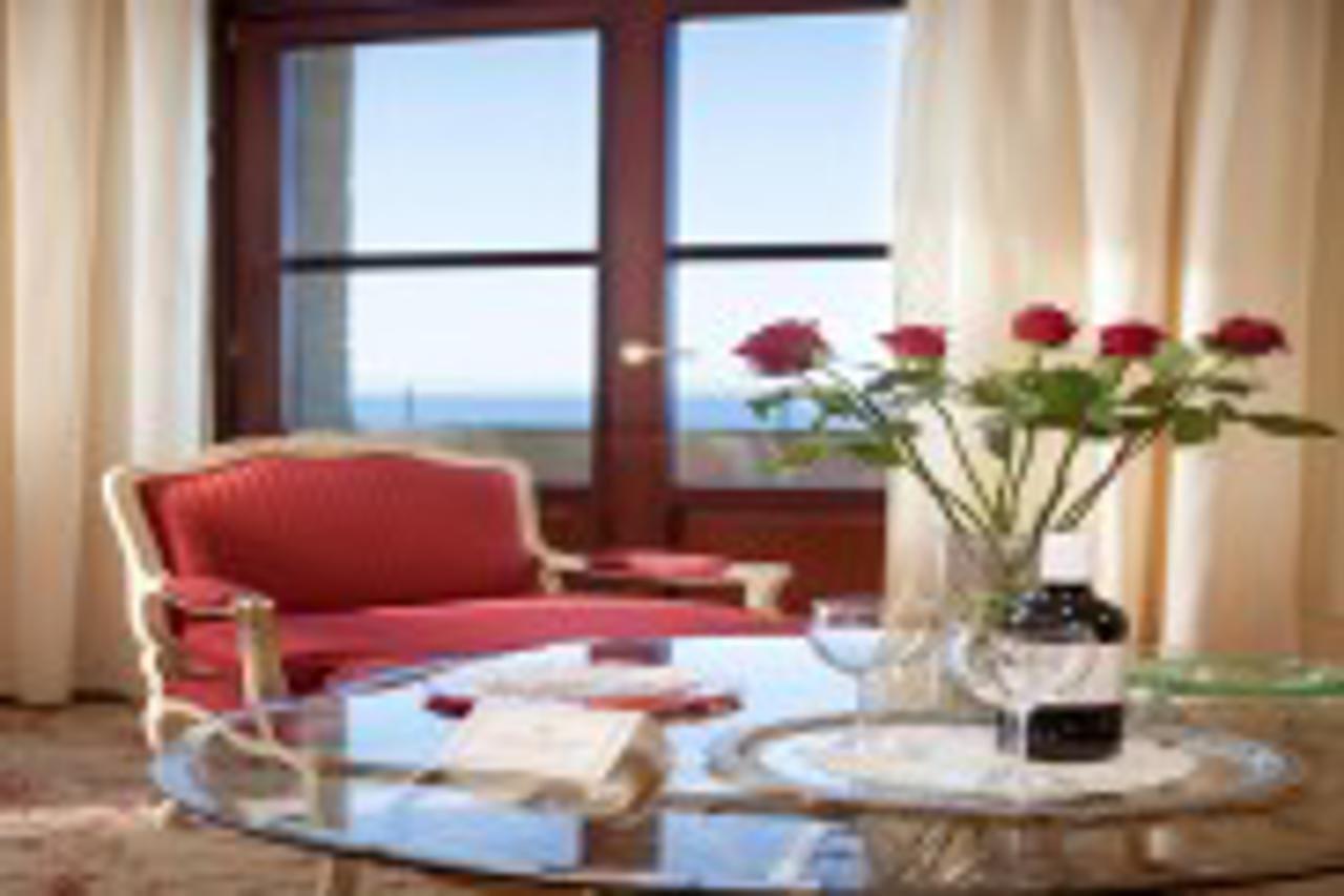 Grande Albergo Delle Rose (Adults Only) Rhodes City Екстериор снимка