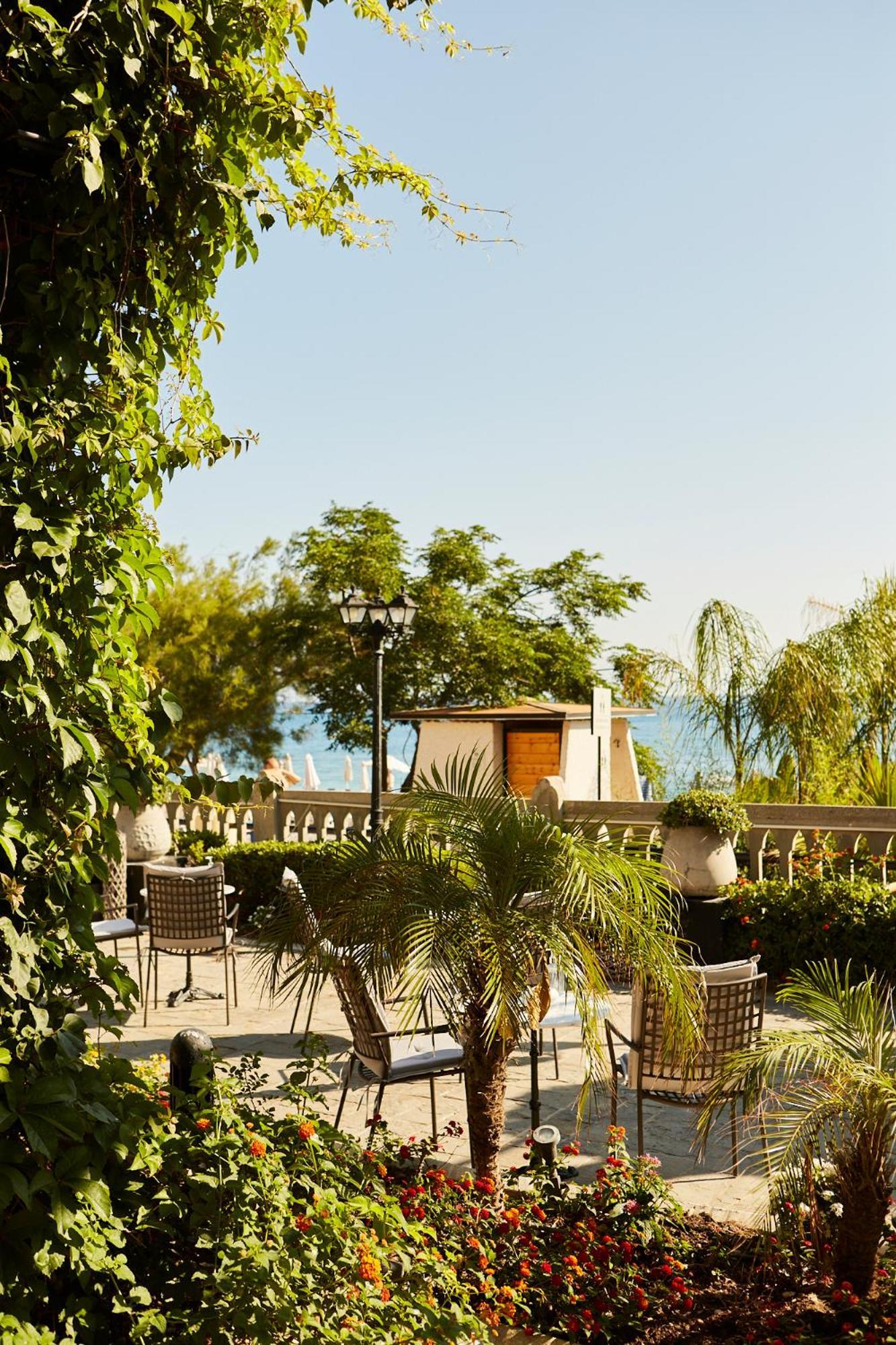 Grande Albergo Delle Rose (Adults Only) Rhodes City Екстериор снимка